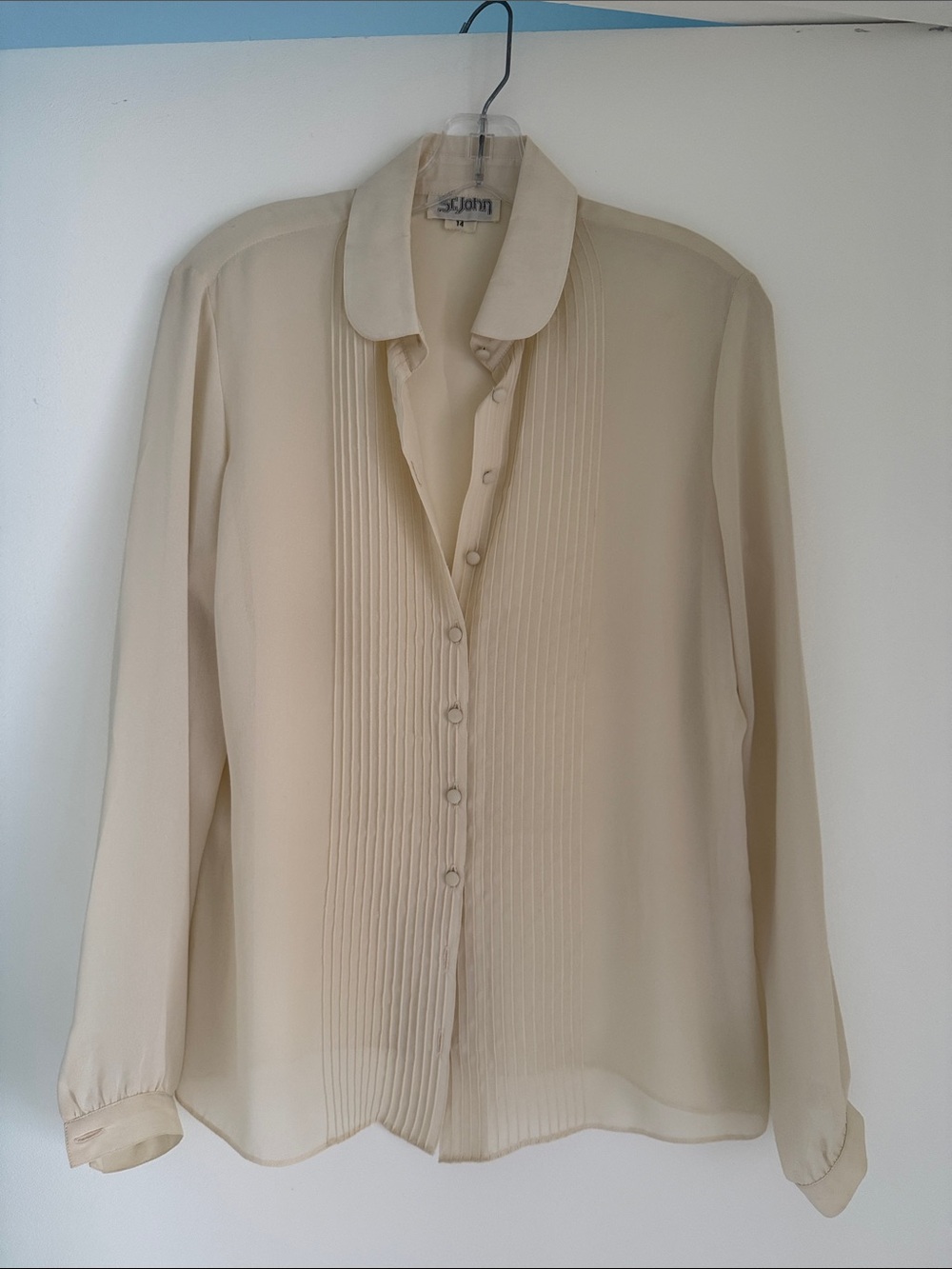 St. John Cream Pleated Panel Silk-Feel Button Front Blouse size 14